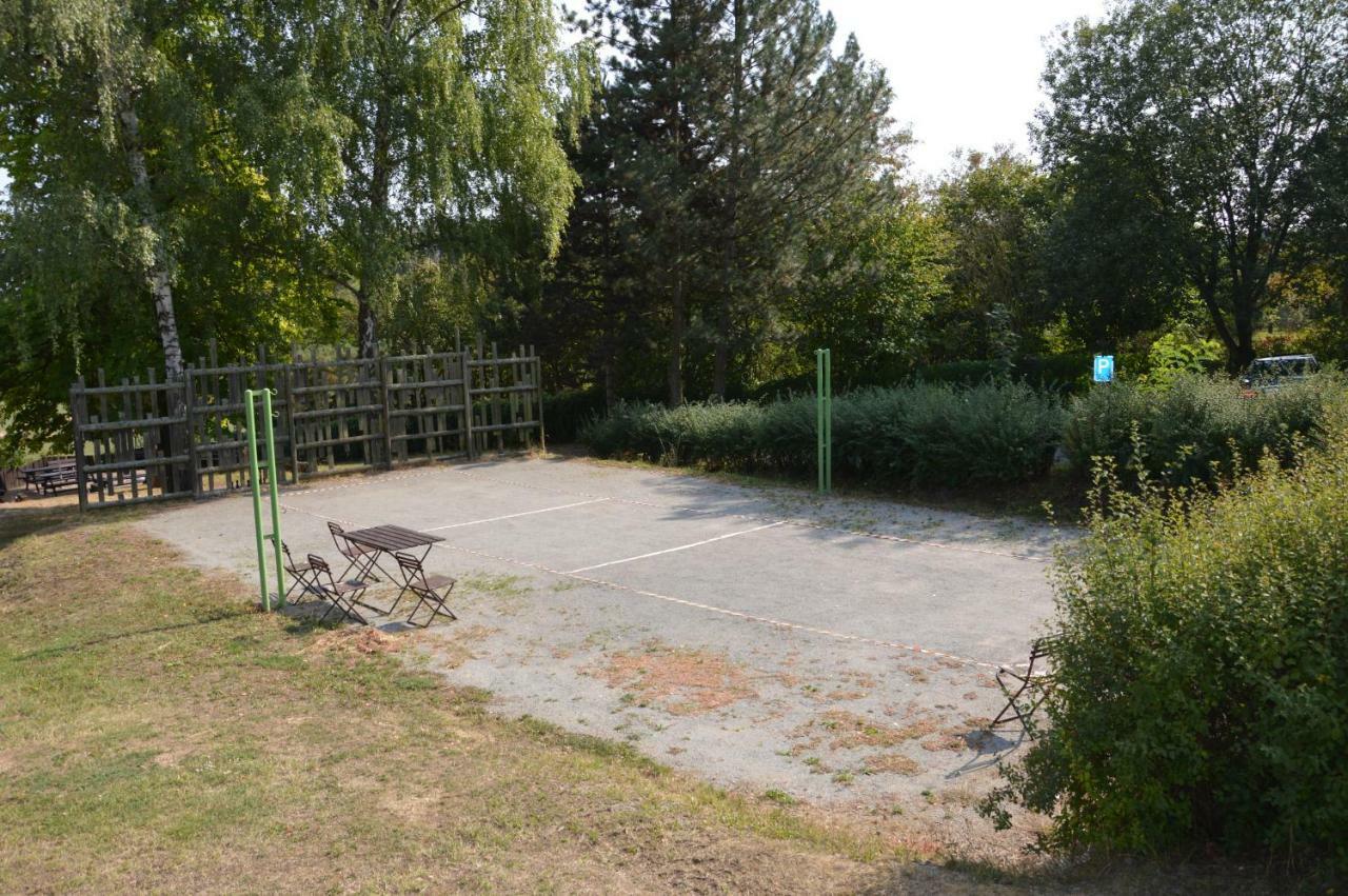 Penzion Eden Jevicko Exterior photo